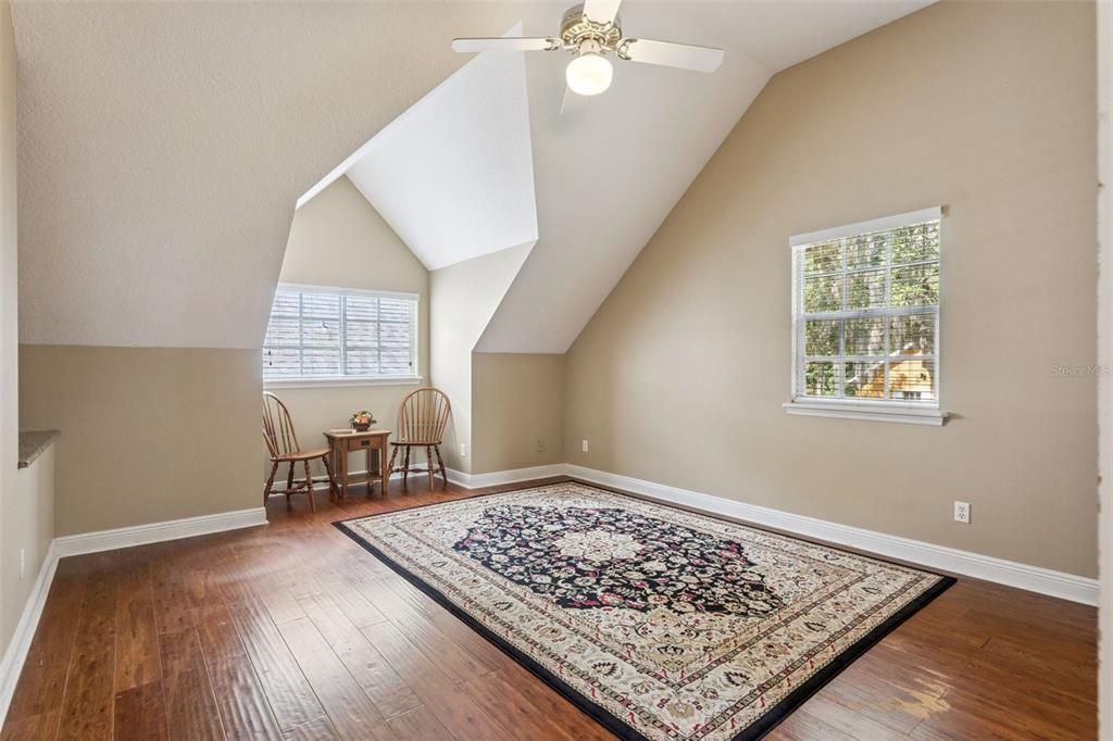 For Sale: $839,000 (4 beds, 2 baths, 3299 Square Feet)