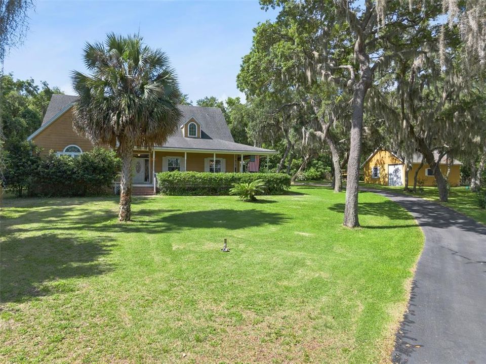 For Sale: $839,000 (4 beds, 2 baths, 3299 Square Feet)
