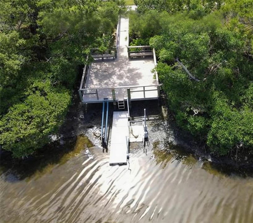 En Venta: $395,000 (2 camas, 2 baños, 1650 Pies cuadrados)