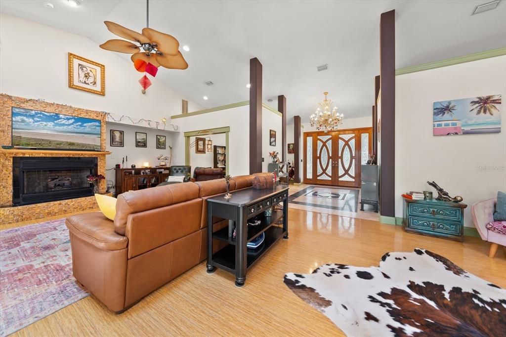 For Sale: $849,000 (4 beds, 3 baths, 3023 Square Feet)