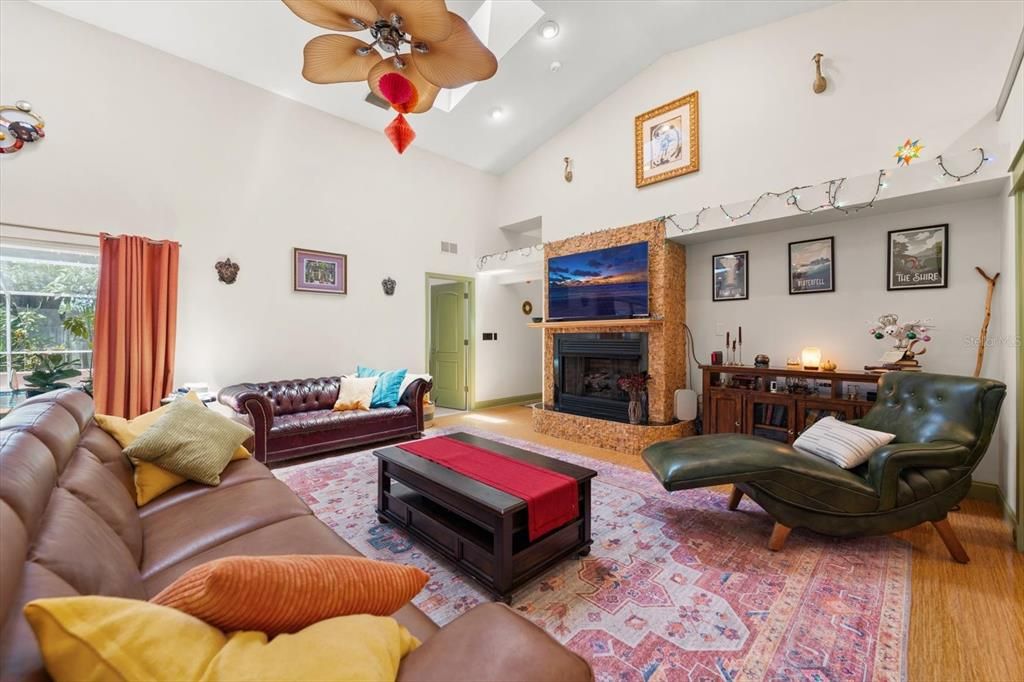 For Sale: $849,000 (4 beds, 3 baths, 3023 Square Feet)