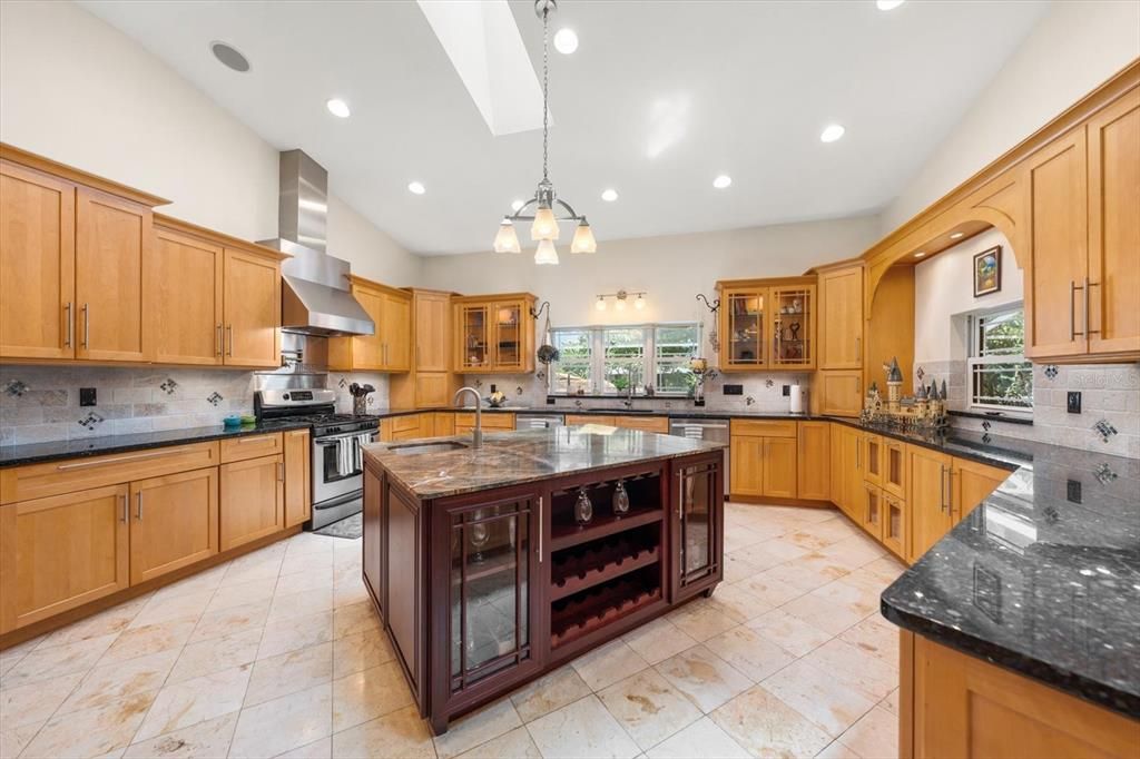 For Sale: $849,000 (4 beds, 3 baths, 3023 Square Feet)