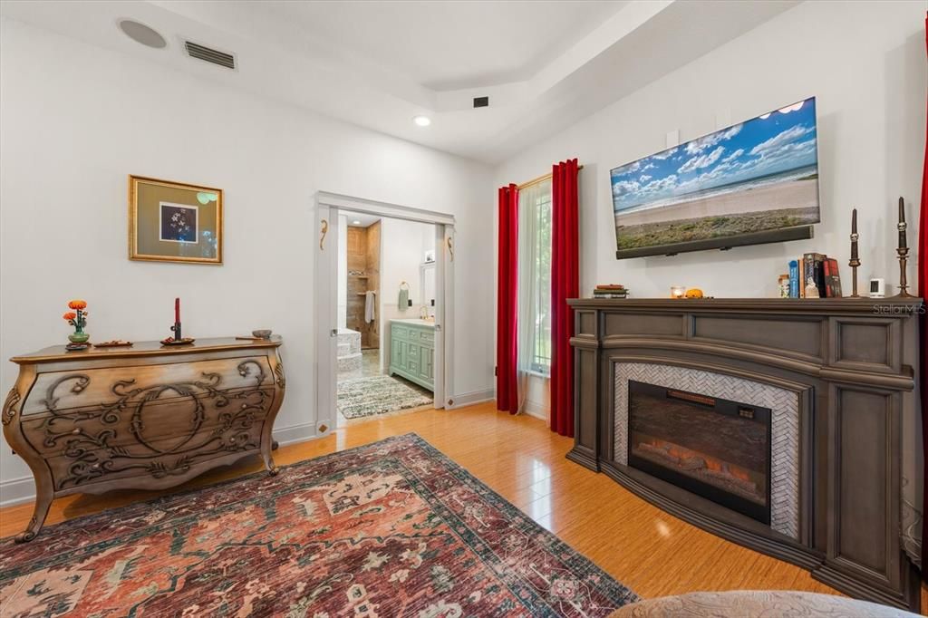 For Sale: $849,000 (4 beds, 3 baths, 3023 Square Feet)