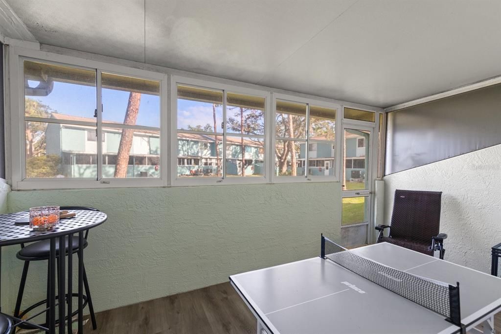 Activo con contrato: $139,900 (2 camas, 1 baños, 990 Pies cuadrados)