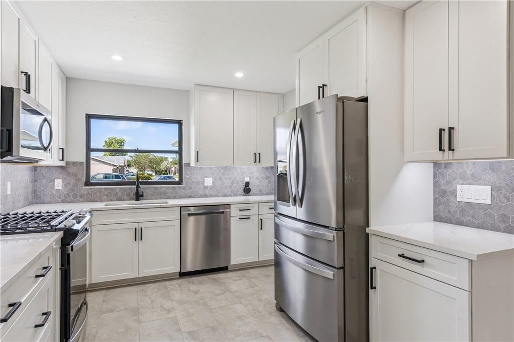 For Sale: $499,000 (3 beds, 2 baths, 1873 Square Feet)