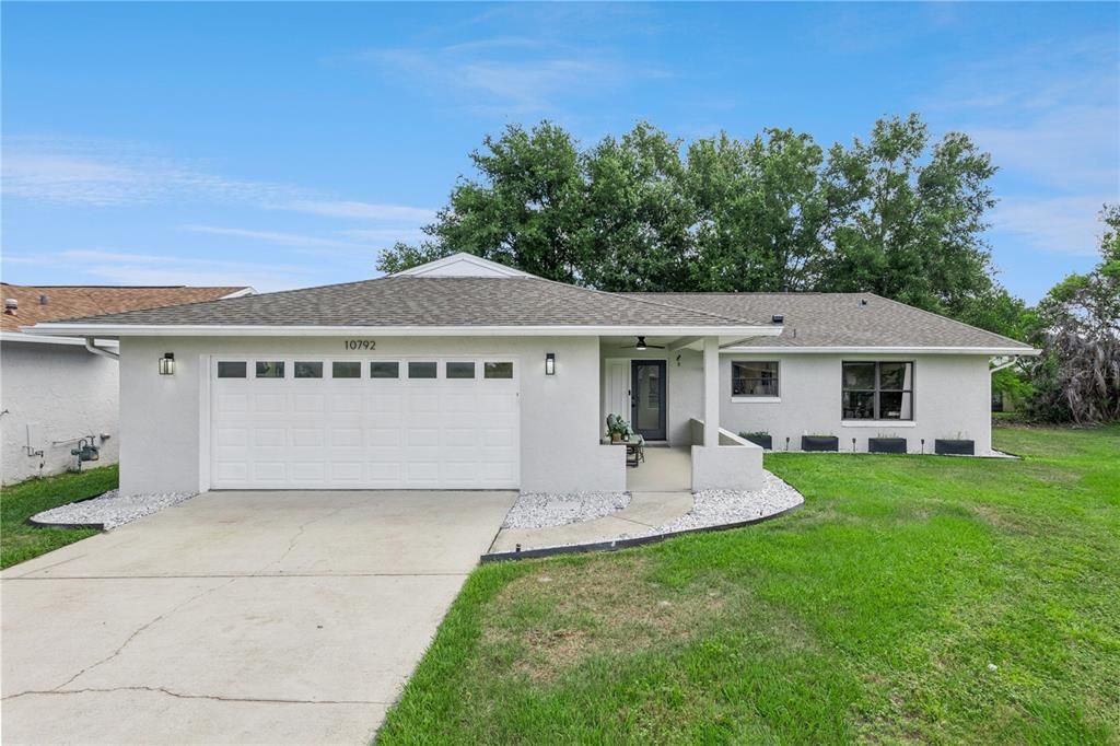 For Sale: $499,000 (3 beds, 2 baths, 1873 Square Feet)
