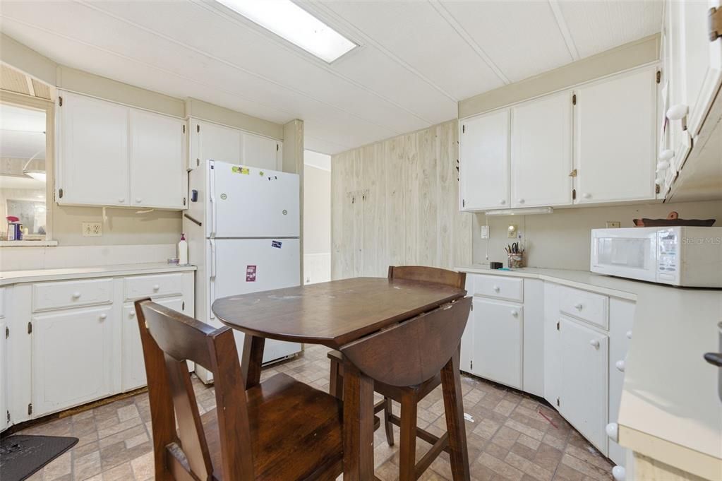 En Venta: $195,900 (3 camas, 2 baños, 1568 Pies cuadrados)