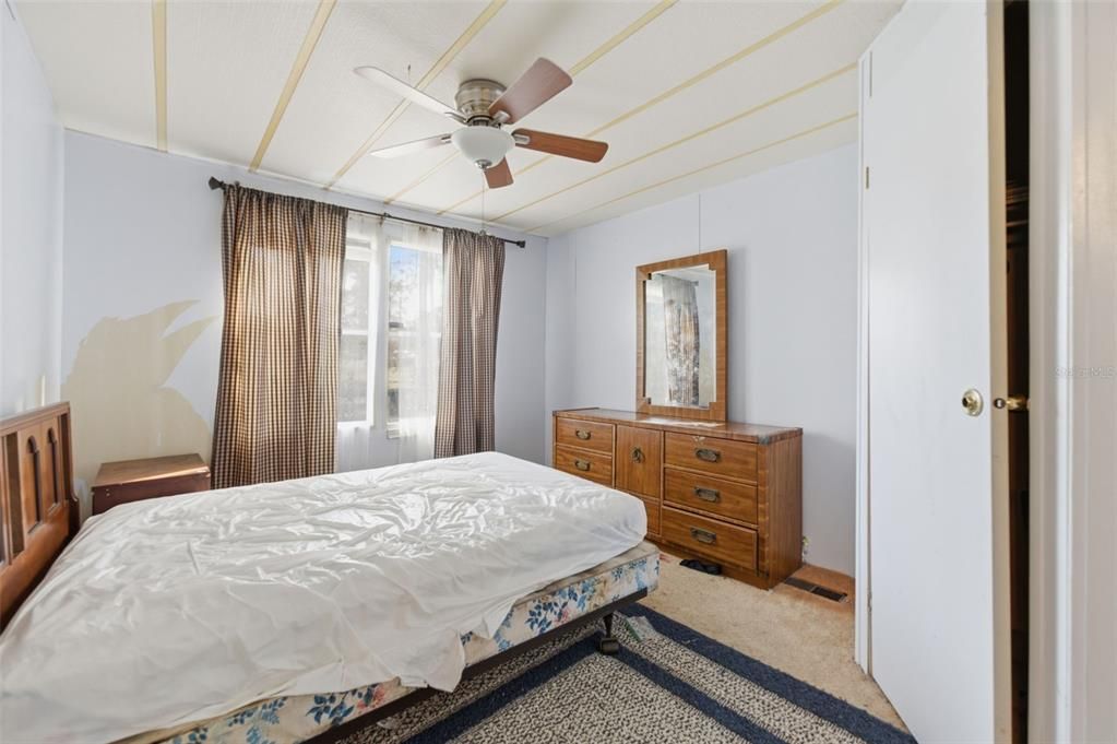 En Venta: $195,900 (3 camas, 2 baños, 1568 Pies cuadrados)