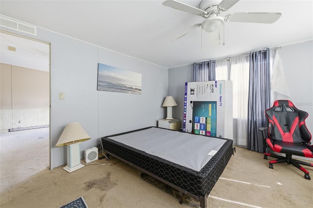 En Venta: $195,900 (3 camas, 2 baños, 1568 Pies cuadrados)