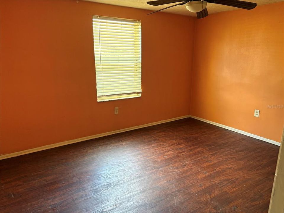 For Sale: $315,000 (3 beds, 2 baths, 1873 Square Feet)