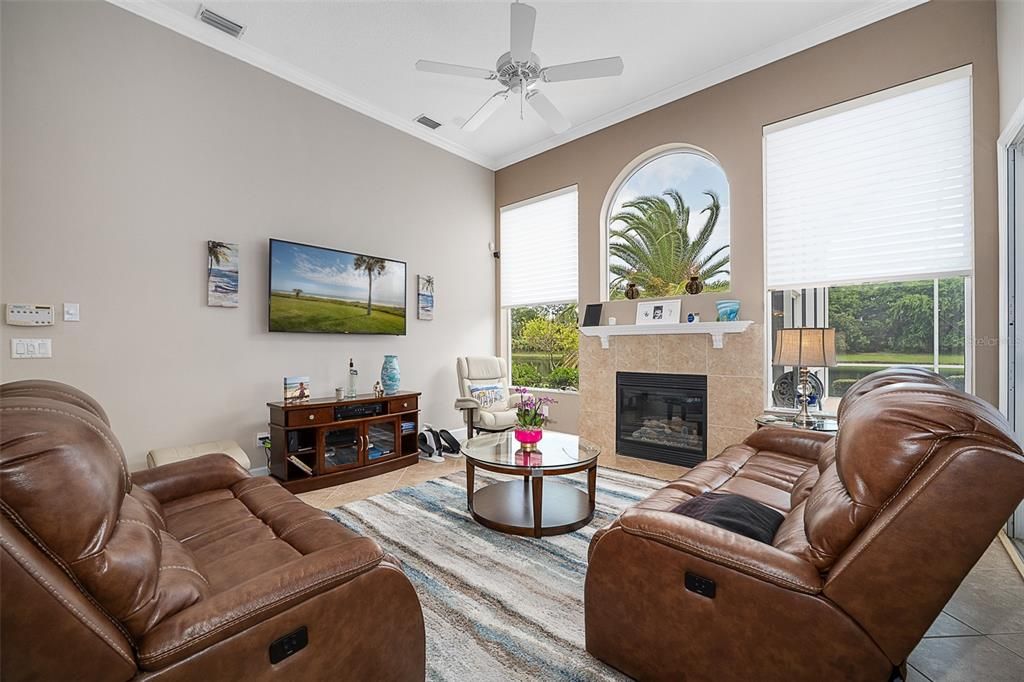 Active With Contract: $750,000 (4 beds, 3 baths, 2619 Square Feet)