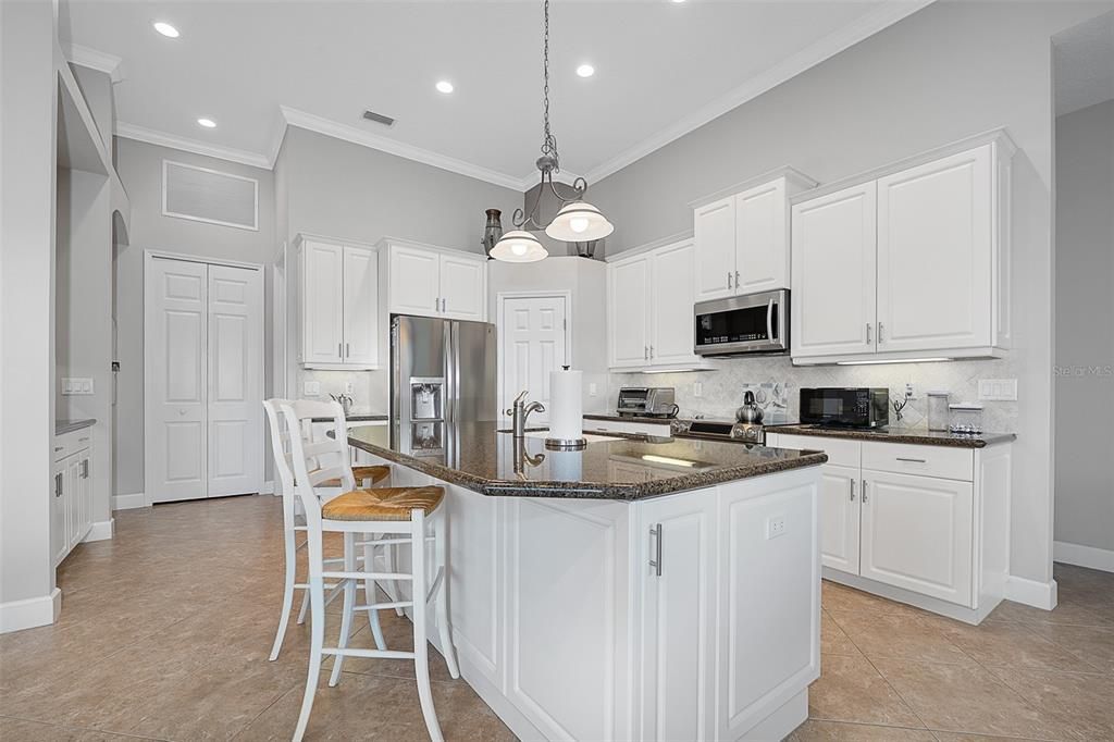Active With Contract: $750,000 (4 beds, 3 baths, 2619 Square Feet)