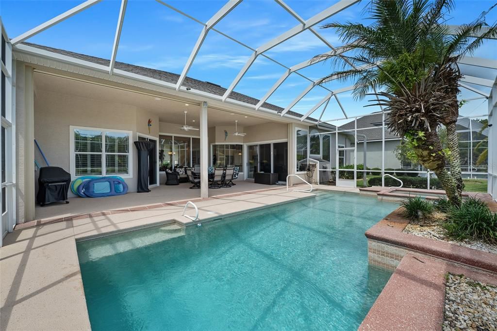 Active With Contract: $750,000 (4 beds, 3 baths, 2619 Square Feet)