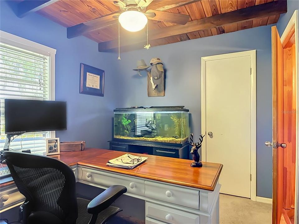 For Sale: $389,000 (4 beds, 3 baths, 2306 Square Feet)