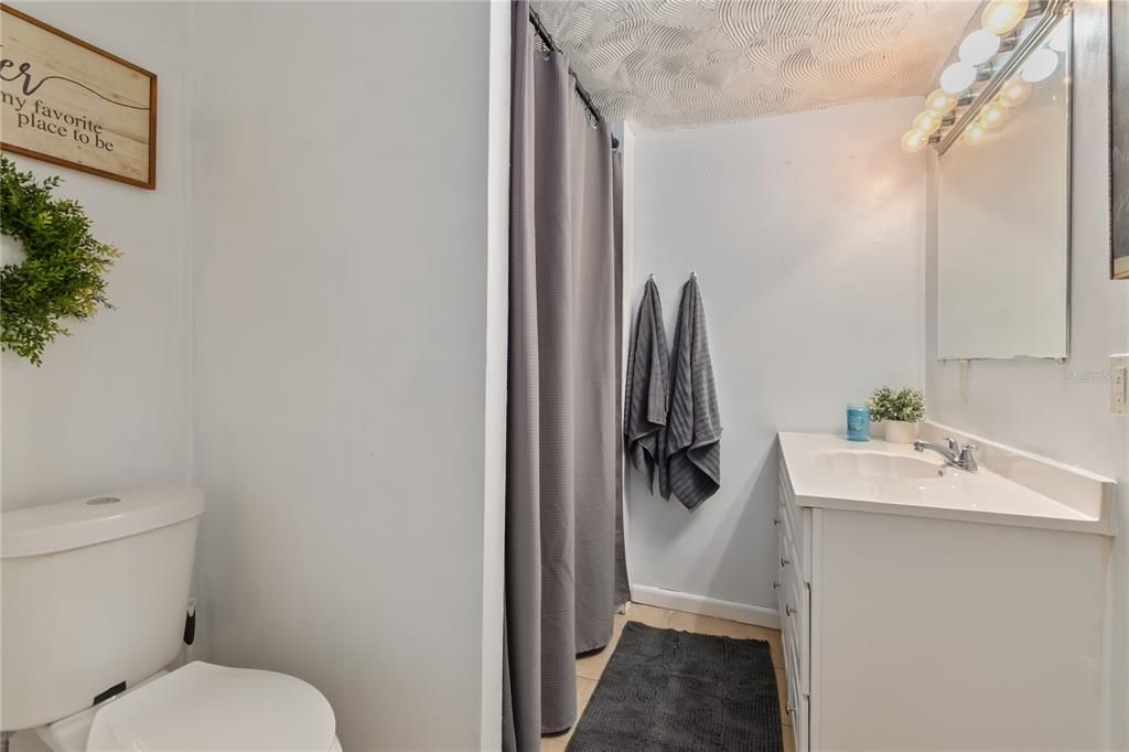 For Sale: $192,500 (3 beds, 2 baths, 1320 Square Feet)