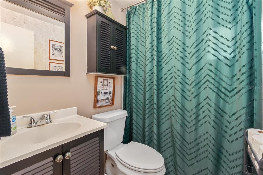 For Sale: $192,500 (3 beds, 2 baths, 1320 Square Feet)