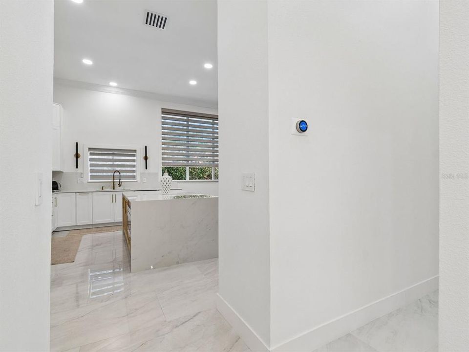 Activo con contrato: $1,600,000 (5 camas, 5 baños, 4200 Pies cuadrados)