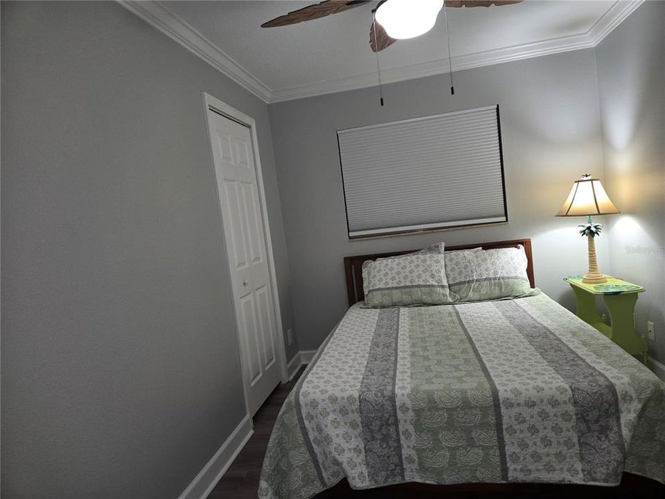 For Sale: $449,900 (2 beds, 2 baths, 865 Square Feet)