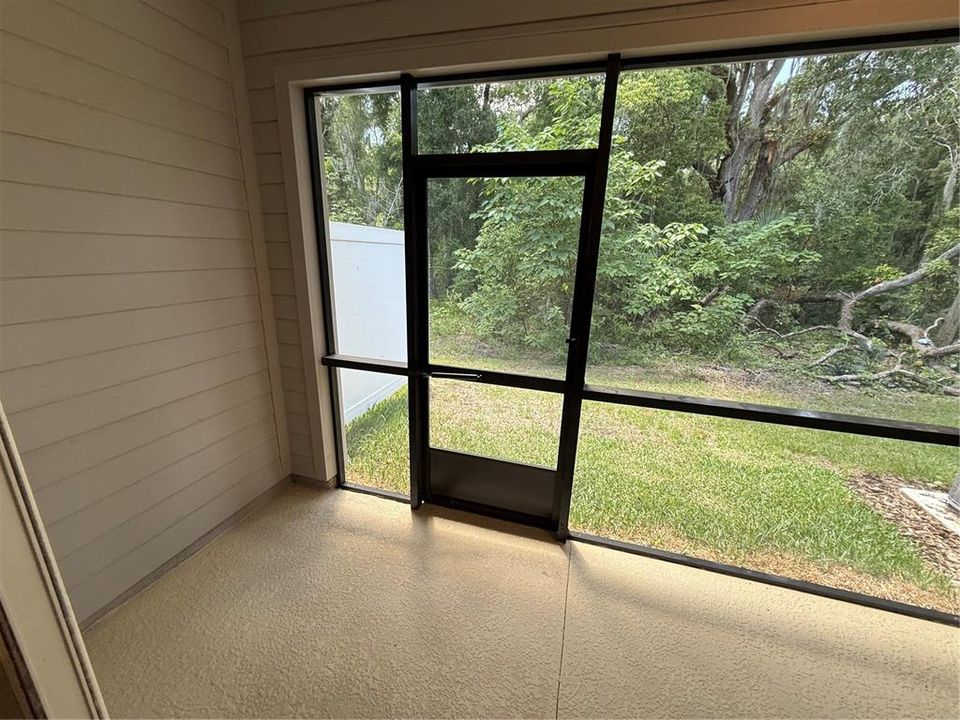 For Rent: $1,800 (3 beds, 2 baths, 1708 Square Feet)