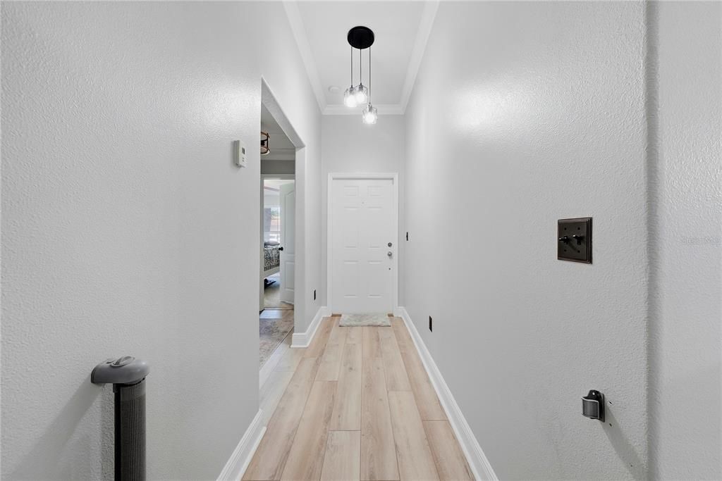 For Sale: $335,000 (4 beds, 2 baths, 1529 Square Feet)