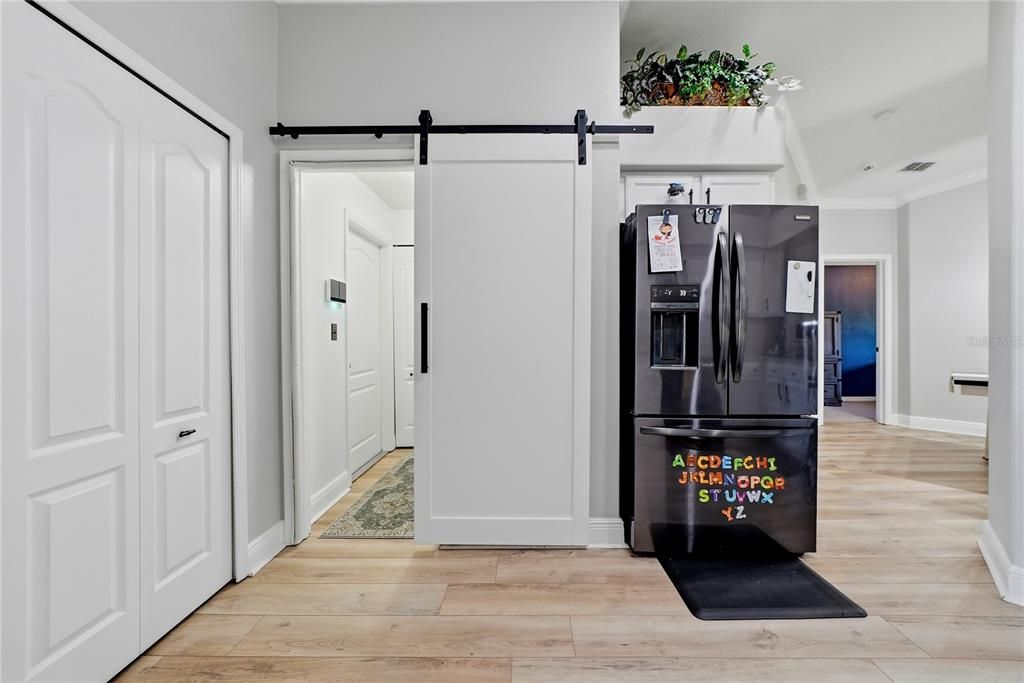 For Sale: $335,000 (4 beds, 2 baths, 1529 Square Feet)