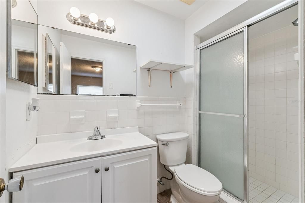 For Sale: $390,000 (4 beds, 2 baths, 1607 Square Feet)