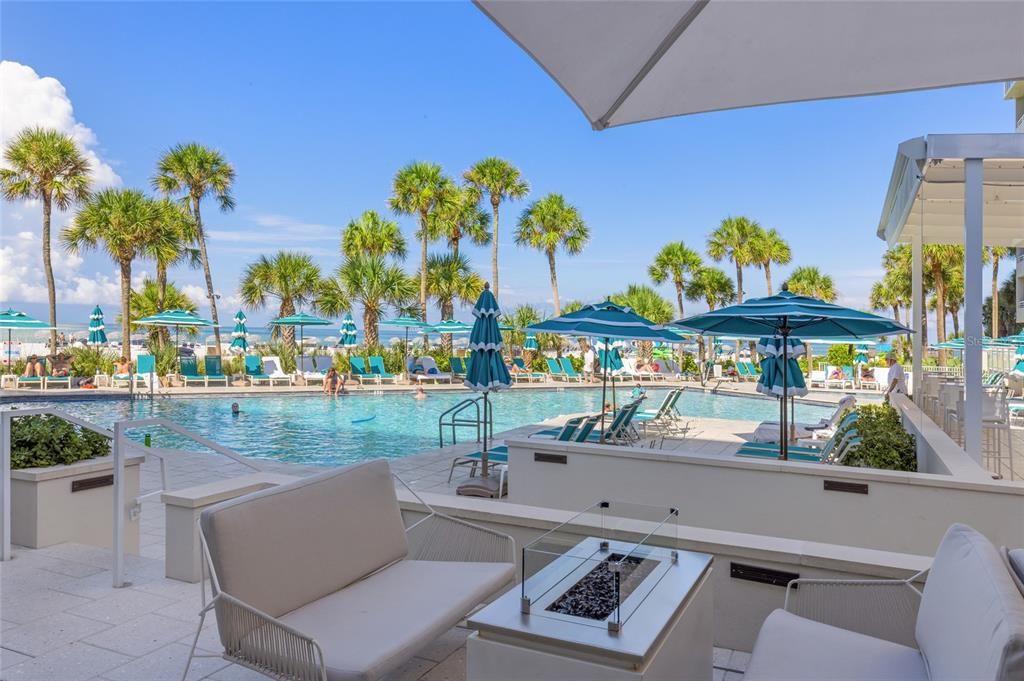 For Sale: $1,950,000 (2 beds, 2 baths, 1399 Square Feet)