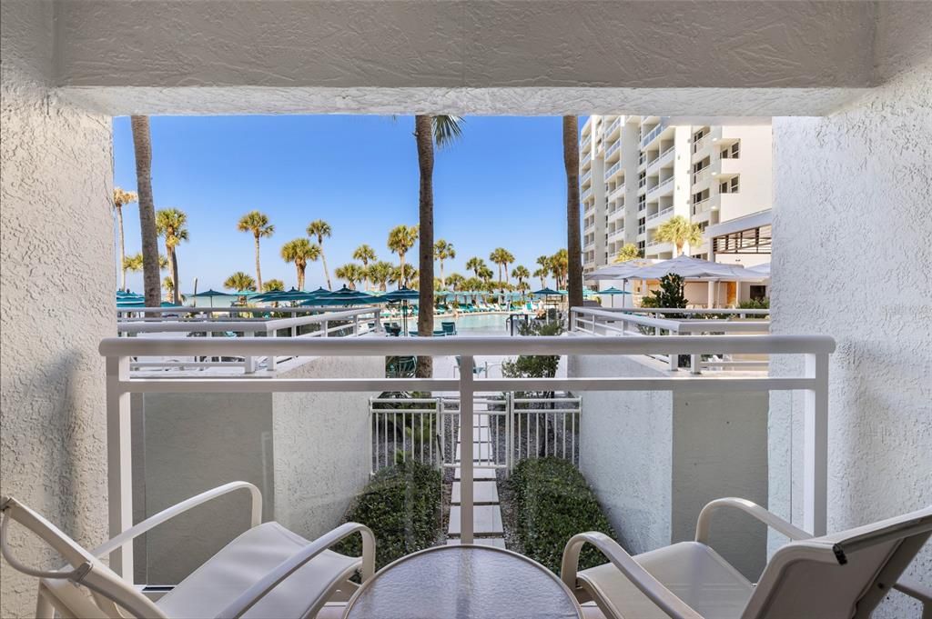 For Sale: $1,950,000 (2 beds, 2 baths, 1399 Square Feet)