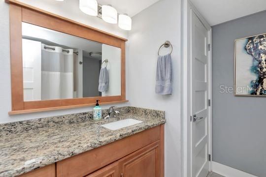 For Sale: $390,000 (2 beds, 2 baths, 1385 Square Feet)