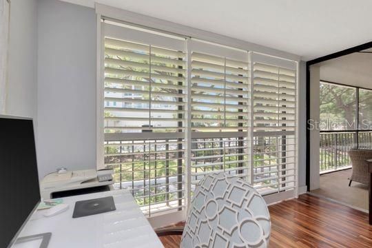 For Sale: $390,000 (2 beds, 2 baths, 1385 Square Feet)