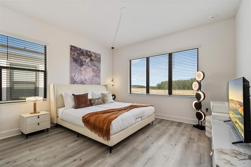 For Sale: $1,799,900 (15 beds, 15 baths, 6303 Square Feet)