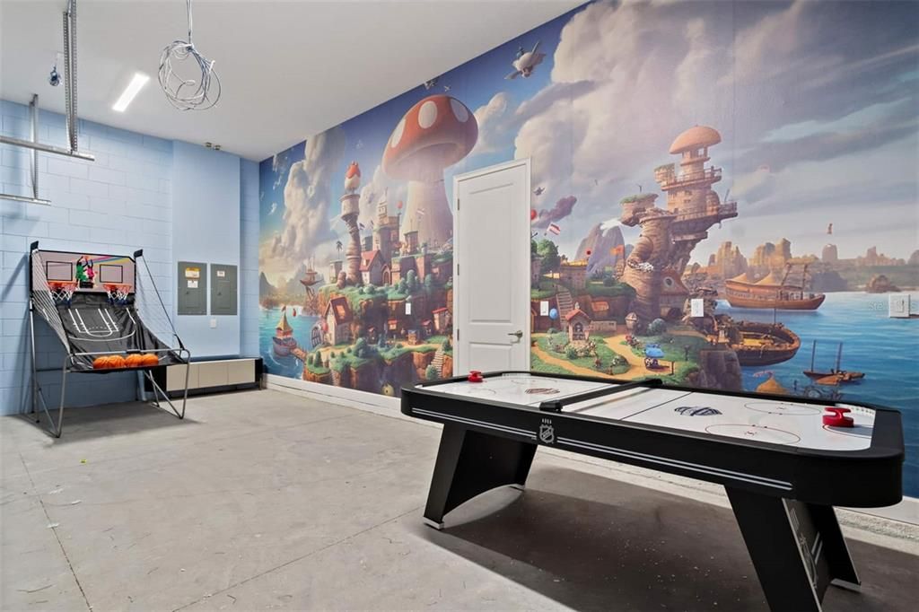 For Sale: $1,799,900 (15 beds, 15 baths, 6303 Square Feet)