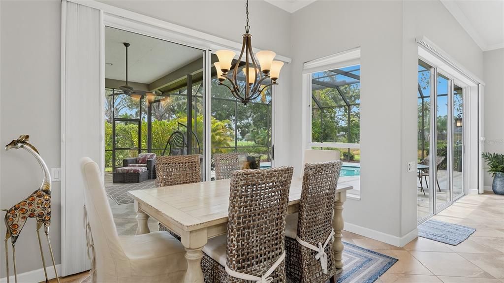 For Sale: $775,000 (4 beds, 3 baths, 2551 Square Feet)