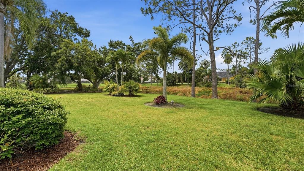 For Sale: $775,000 (4 beds, 3 baths, 2551 Square Feet)