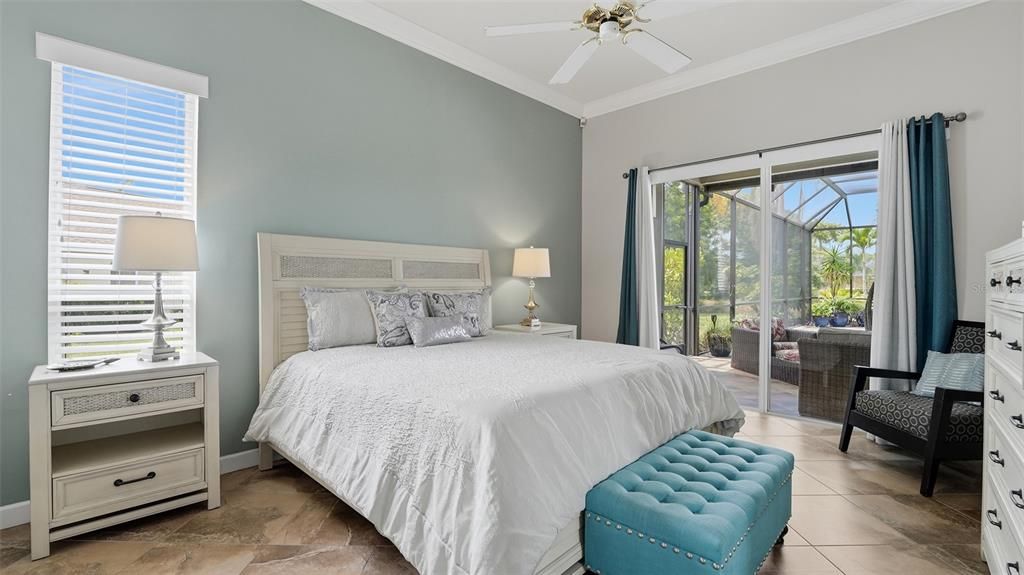 For Sale: $775,000 (4 beds, 3 baths, 2551 Square Feet)