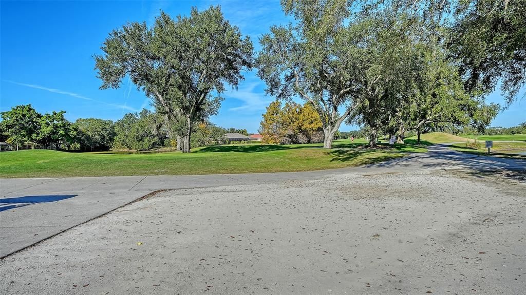 For Sale: $775,000 (4 beds, 3 baths, 2551 Square Feet)