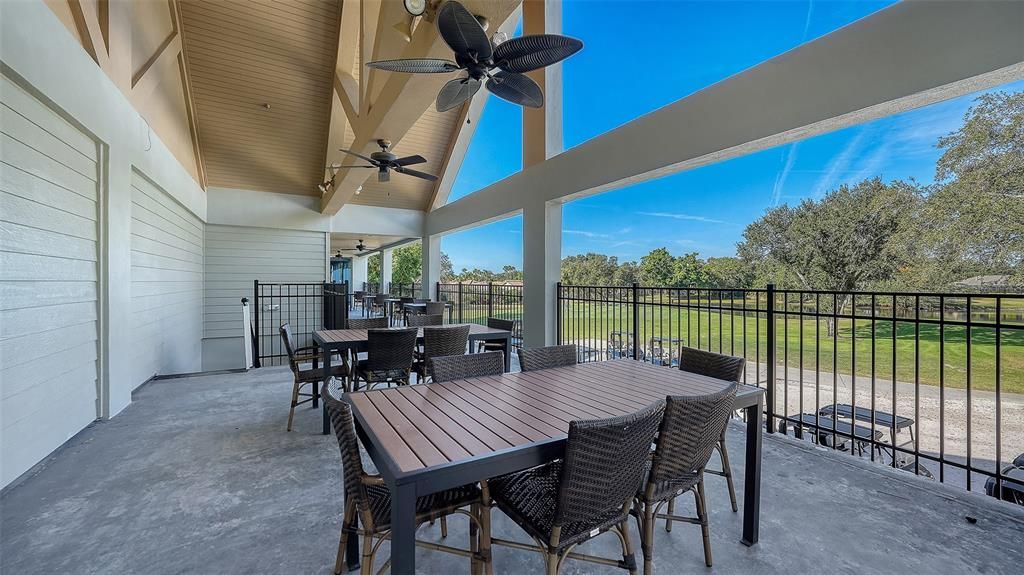 For Sale: $775,000 (4 beds, 3 baths, 2551 Square Feet)