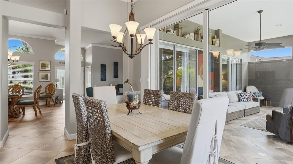 For Sale: $775,000 (4 beds, 3 baths, 2551 Square Feet)