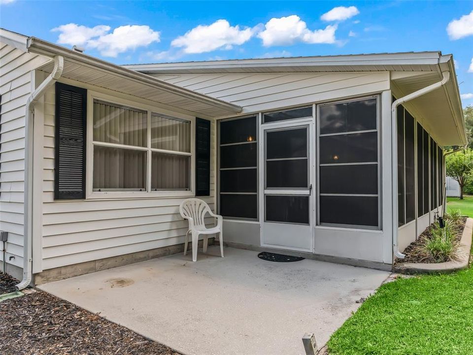For Sale: $239,900 (3 beds, 2 baths, 1416 Square Feet)