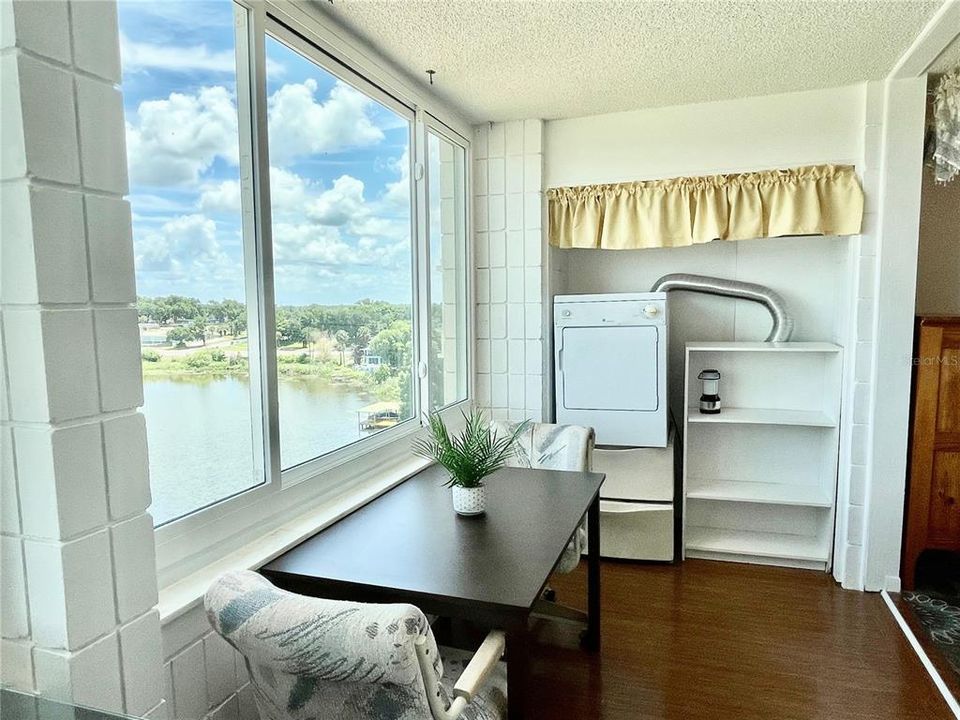 For Rent: $1,500 (2 beds, 2 baths, 1190 Square Feet)