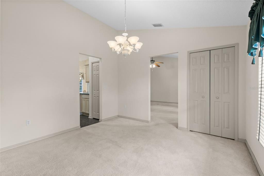 Active With Contract: $378,000 (3 beds, 2 baths, 1871 Square Feet)