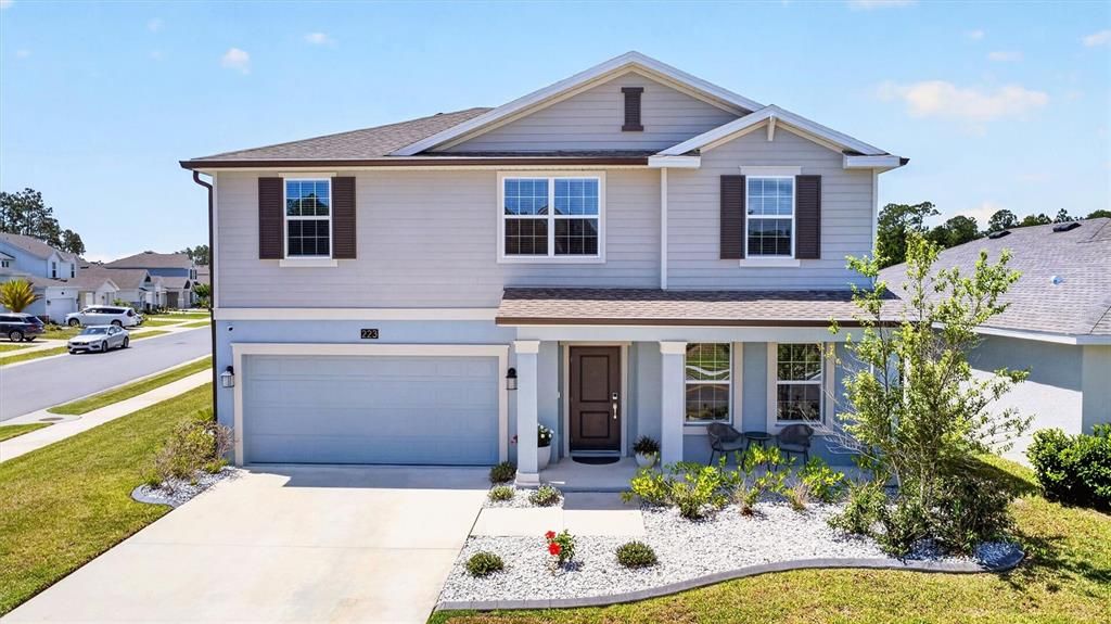 For Sale: $474,900 (5 beds, 2 baths, 2869 Square Feet)