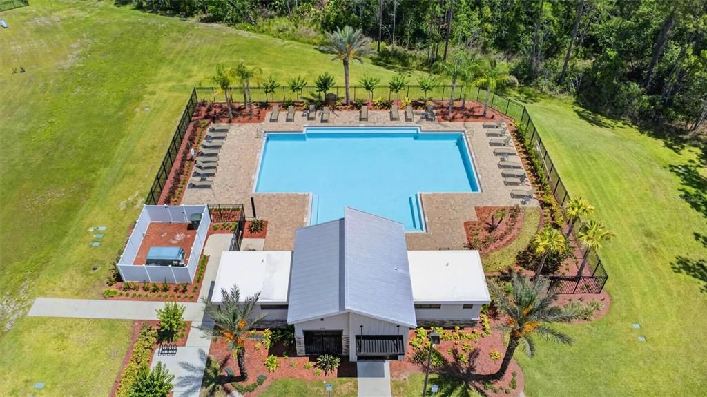 For Sale: $474,900 (5 beds, 2 baths, 2869 Square Feet)