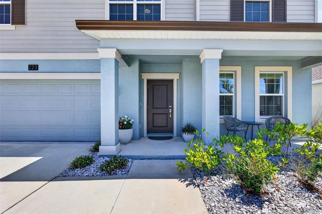 For Sale: $474,900 (5 beds, 2 baths, 2869 Square Feet)