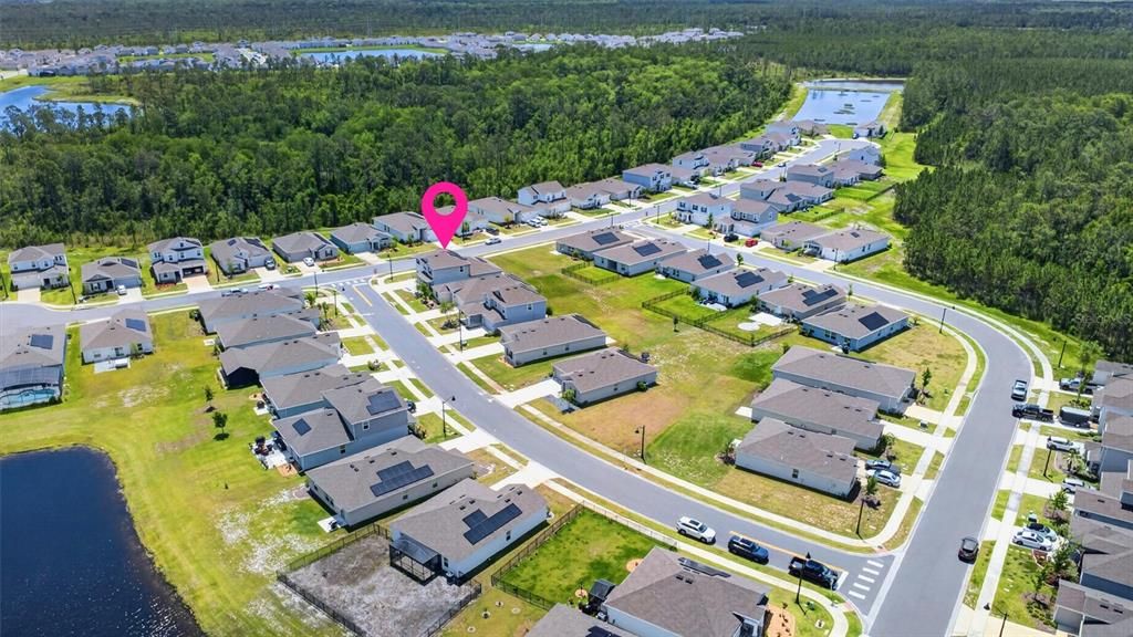 For Sale: $474,900 (5 beds, 2 baths, 2869 Square Feet)