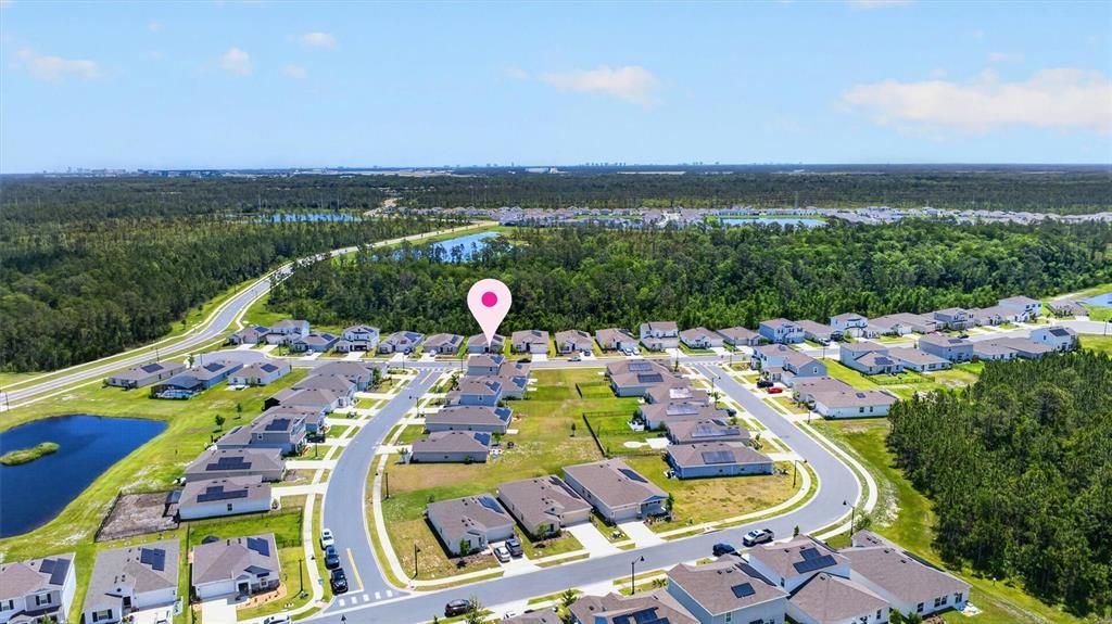For Sale: $474,900 (5 beds, 2 baths, 2869 Square Feet)
