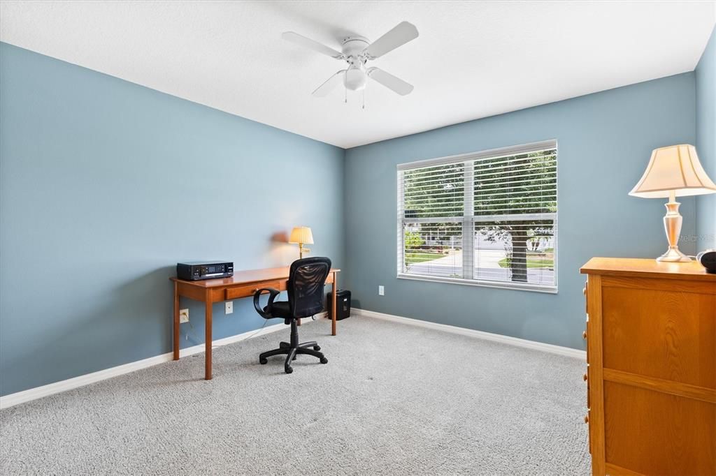 For Sale: $315,000 (3 beds, 2 baths, 1352 Square Feet)