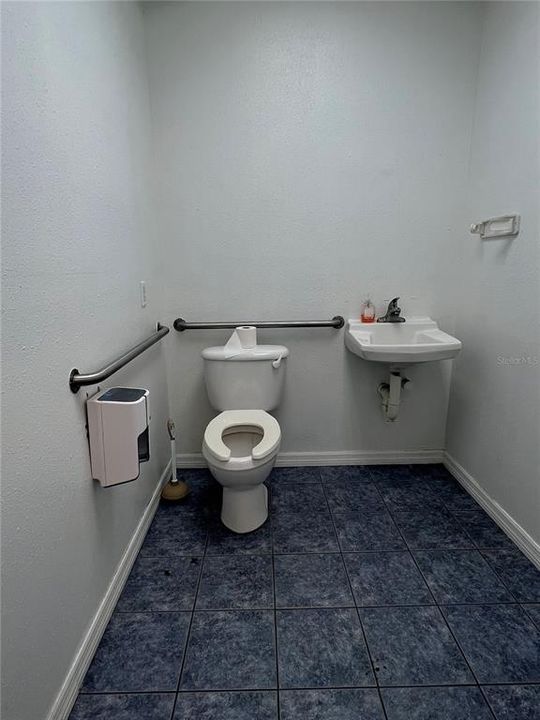 En Venta: $24,000 (0 camas, 0 baños, 0 Pies cuadrados)