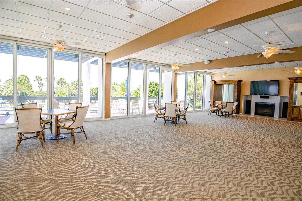 For Sale: $1,175,000 (2 beds, 2 baths, 1503 Square Feet)