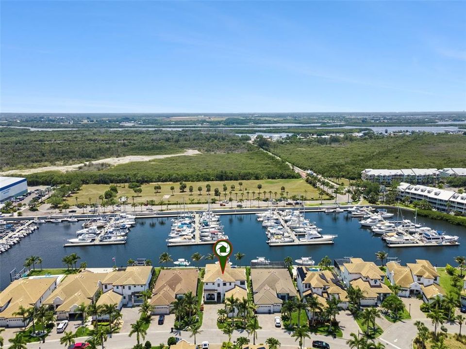 For Sale: $1,699,900 (3 beds, 3 baths, 3182 Square Feet)